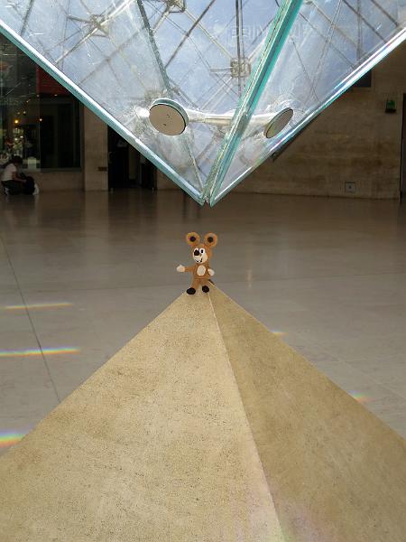 02, Louvre_007.JPG